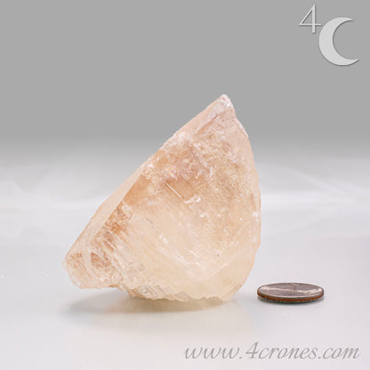 Red Diamond Calcite, glassy, gemmy diamond shaped geometries otherwise known as rhombohedrons and or scalenohedrons are combined with iron oxide hematoid inclusions. www.4crones.com