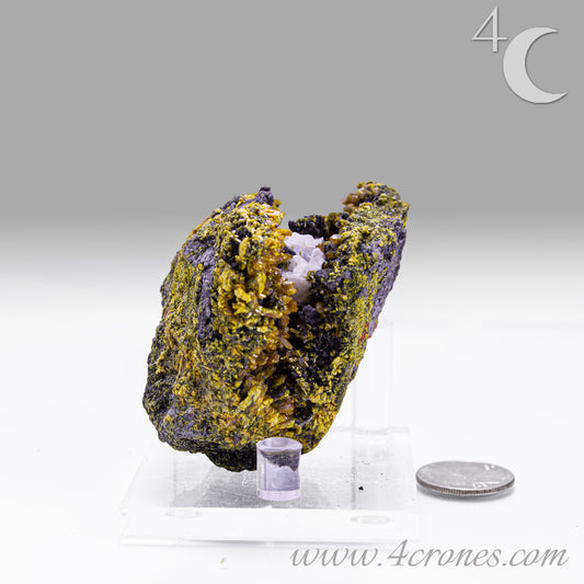 Close-up of orpiment crystal structure with golden layers