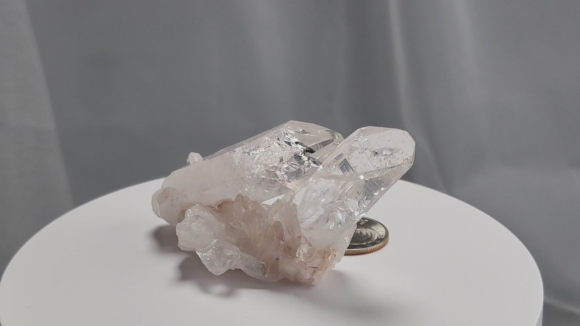 Our Lithium Quartz crystals are to die for. These dazzling specimens are astonishingly crystal clear with the softest touches of pinks and mauves. The Lumerian lines are so crisp and clean you can almost hear the ancient stories pouring out of them. These beauties will take your breath away, we kid you not. www.4crones.com
