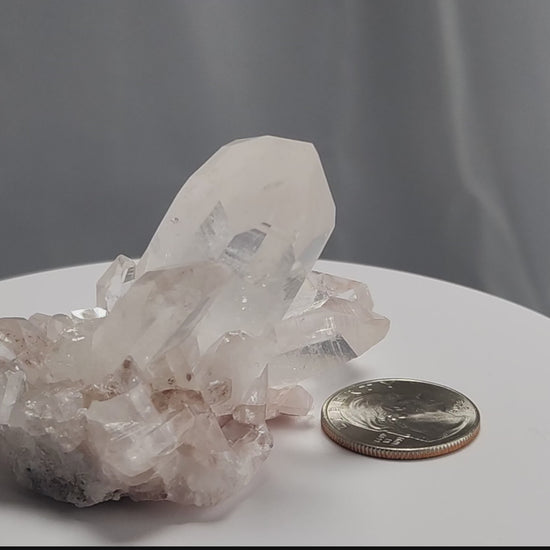 Our Lithium Quartz crystals are to die for. These dazzling specimens are astonishingly crystal clear with the softest touches of pinks and mauves. The Lumerian lines are so crisp and clean you can almost hear the ancient stories pouring out of them. These beauties will take your breath away, we kid you not. www.4crones.com