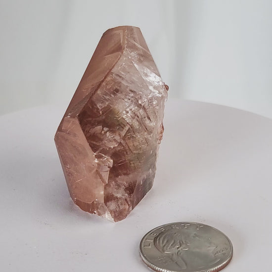 Red Diamond Calcite, glassy, gemmy diamond shaped geometries otherwise known as rhombohedrons and or scalenohedrons are combined with iron oxide hematoid inclusions. www.4crones.com