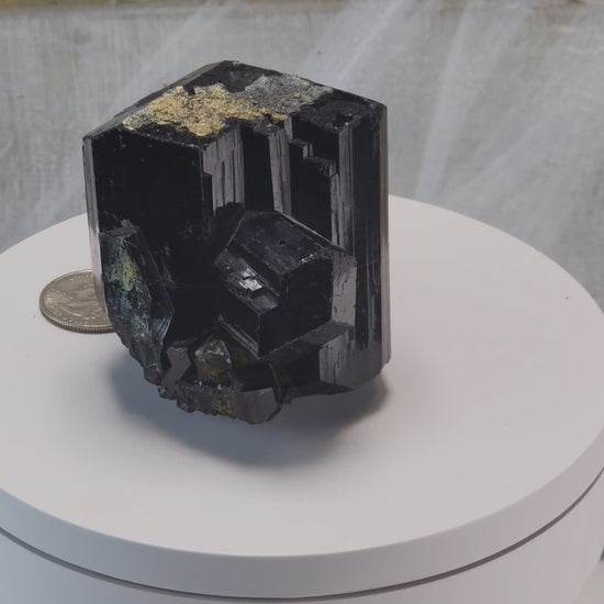  High-quality Black Tourmaline (Schorl) from Erongo, Namibia is an amazingly beautiful specimen with very clear geometric faceting similar to the three-pointed star and is referred to as the Mercedes top by many mineral collectors. www.4crones.com